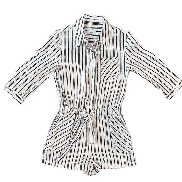 Milly ADD TO HEARTS
Striped Charlie Romper size large - Picture 3 of 12